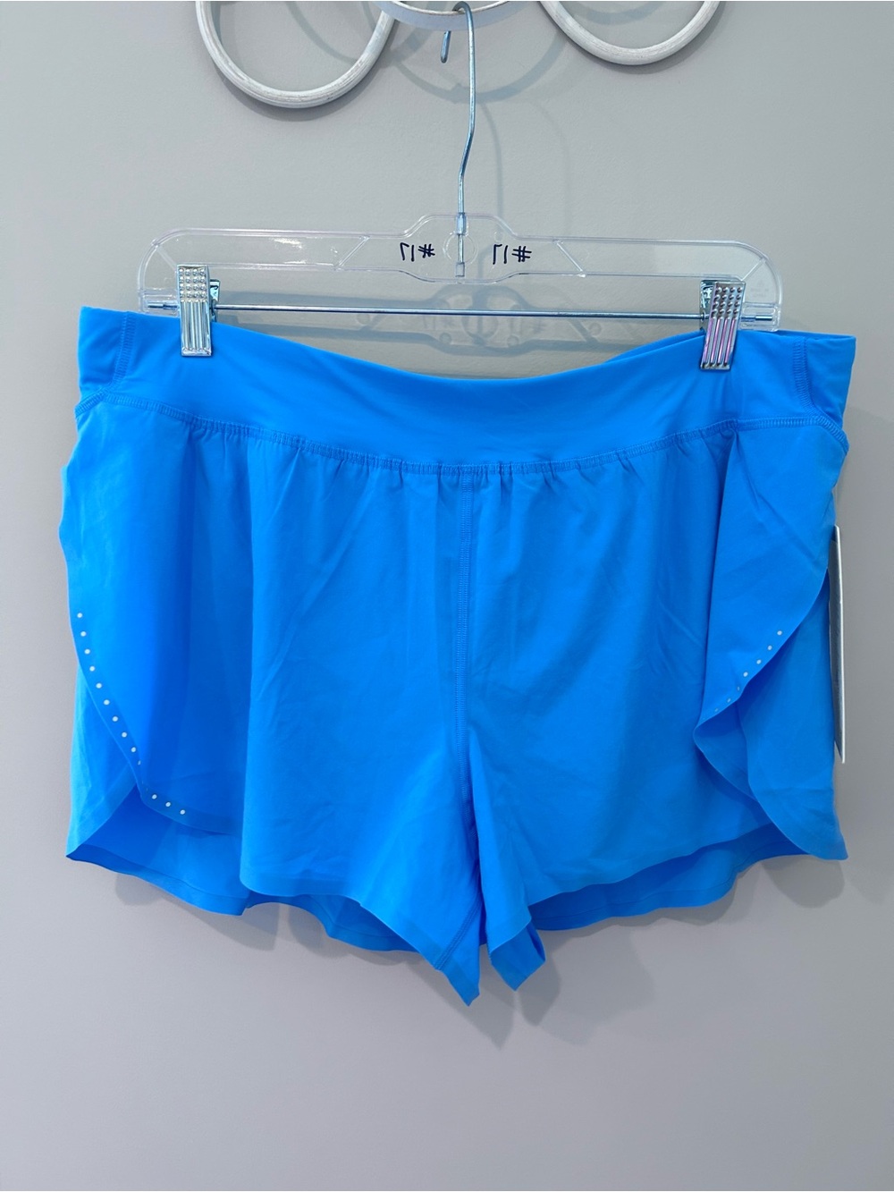 Lululemon Fast and Free shorts ocean wave color XL
